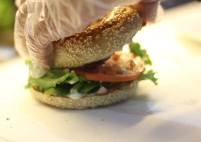 bagel with peanut butter